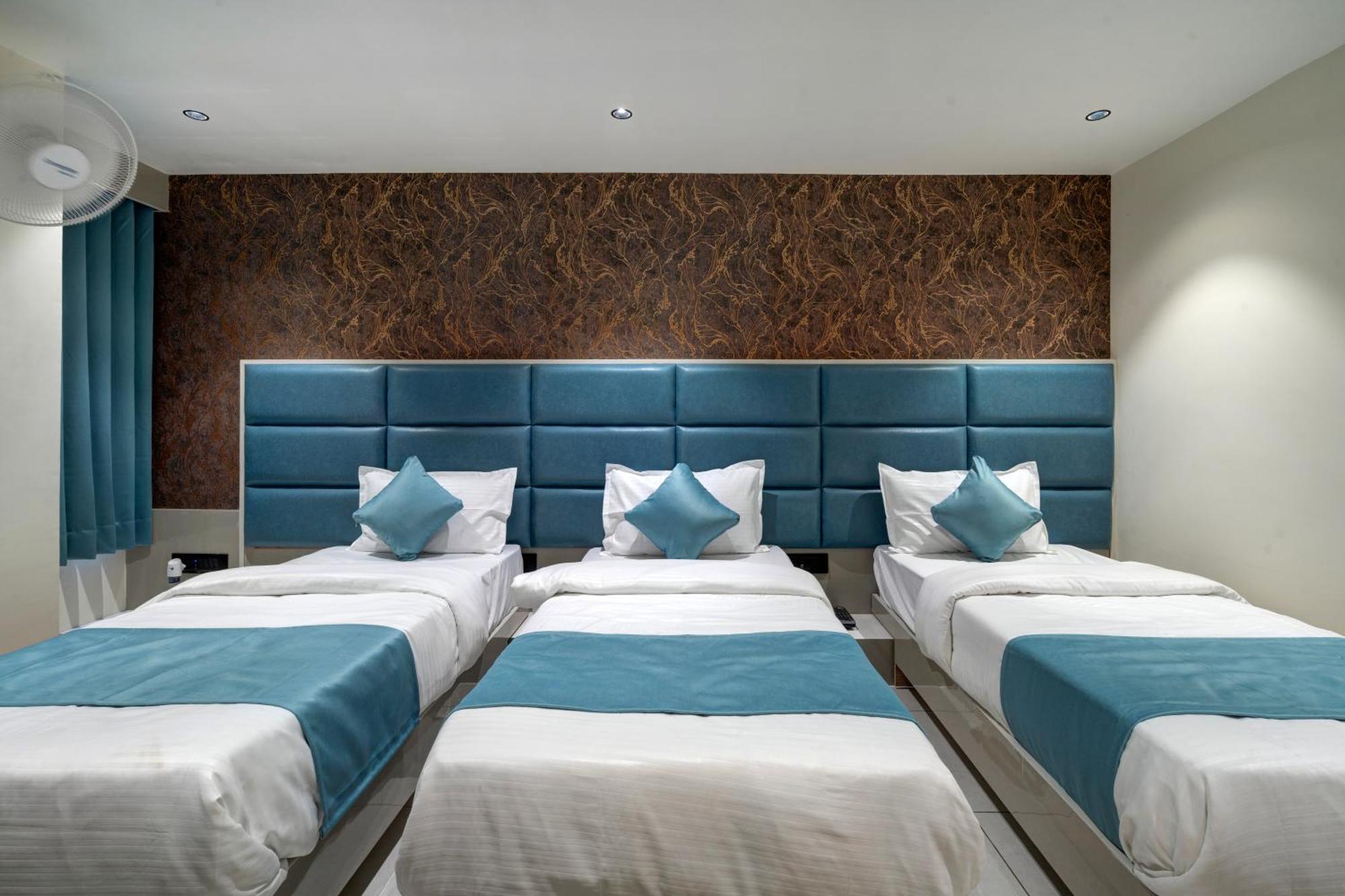 Hotel Shrimad Villa Gandhinagar Ngoại thất bức ảnh